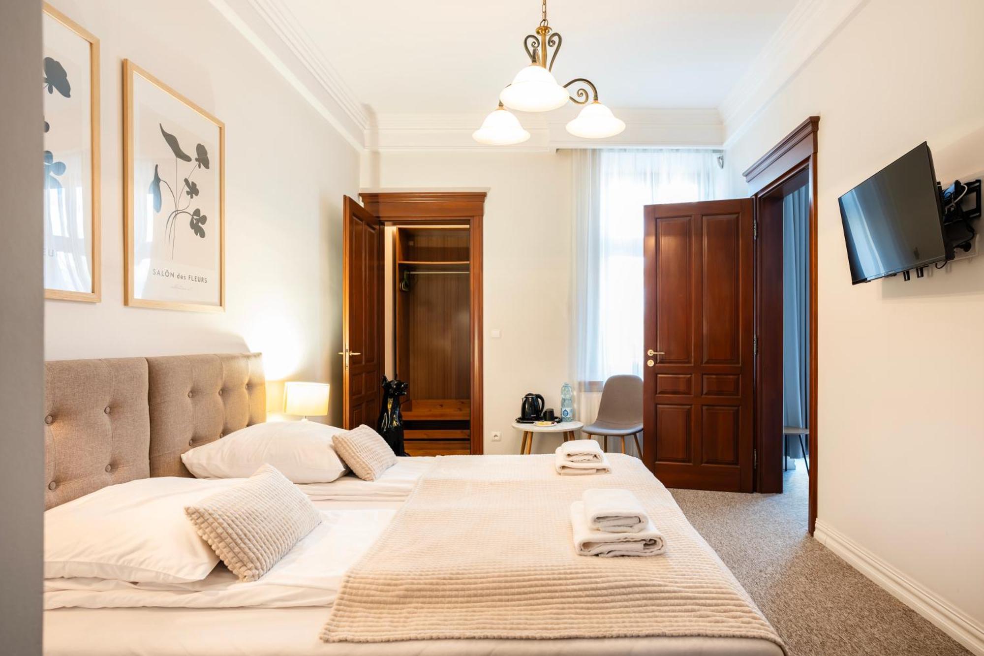 Aparthotel Maargick クラクフ エクステリア 写真