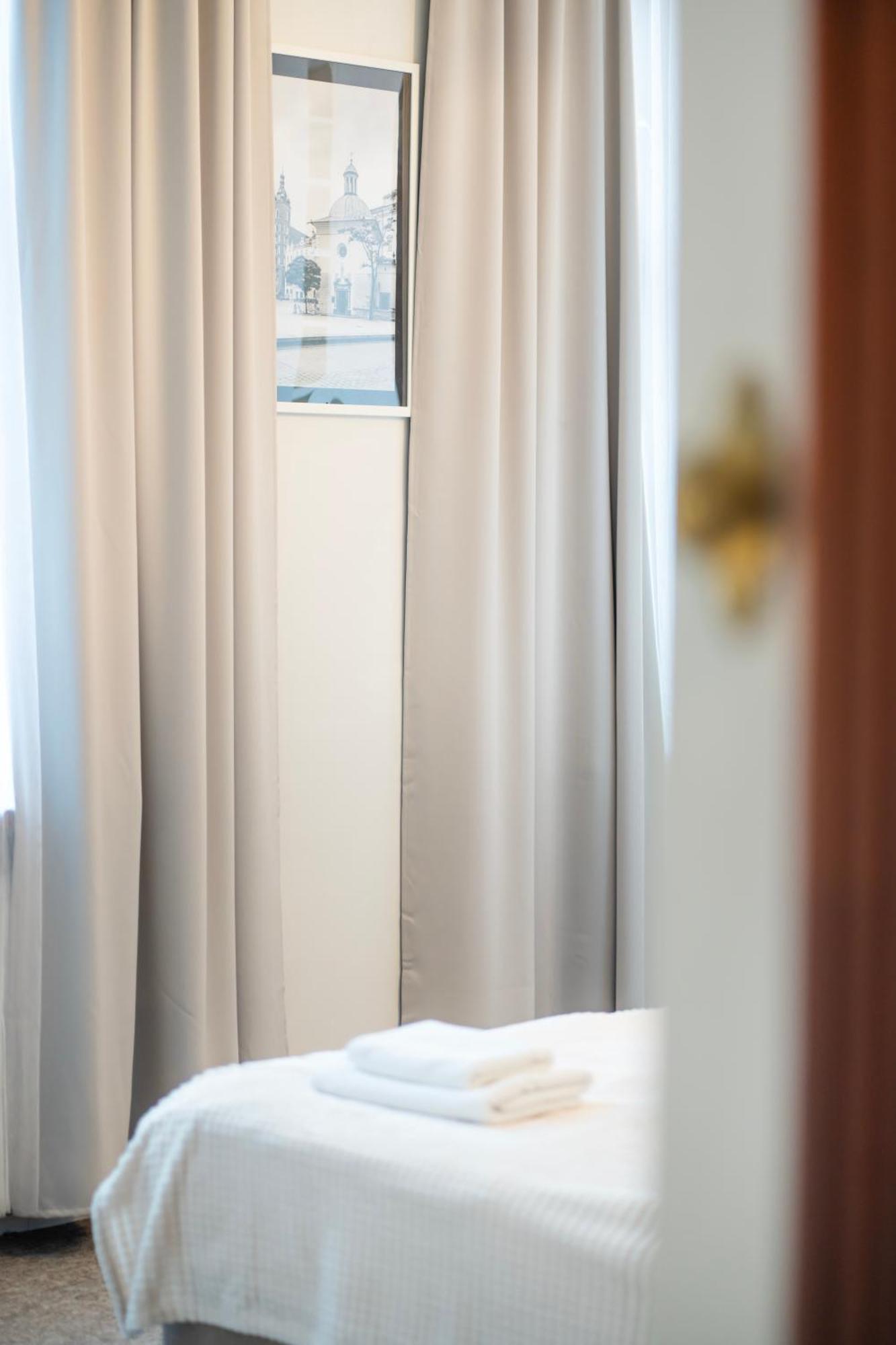 Aparthotel Maargick クラクフ エクステリア 写真
