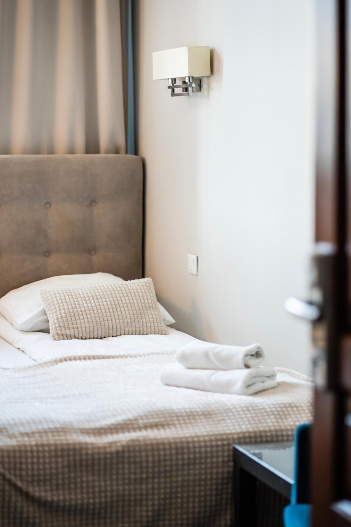 Aparthotel Maargick クラクフ エクステリア 写真